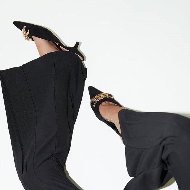 Sepatu ZR-143 Kitten Heel Metallic Mules