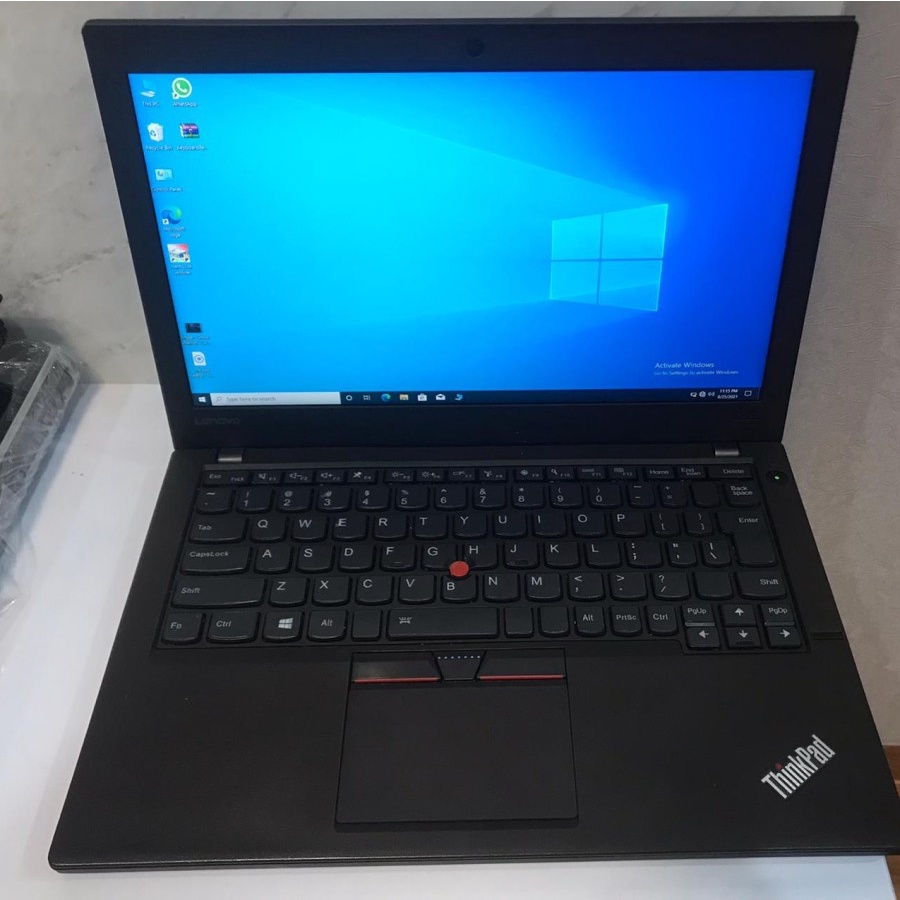 LAPTOP LENOVO ThinkPad x260 core i3 gen 6 DDR4 8GB SSD120 laptop bekas