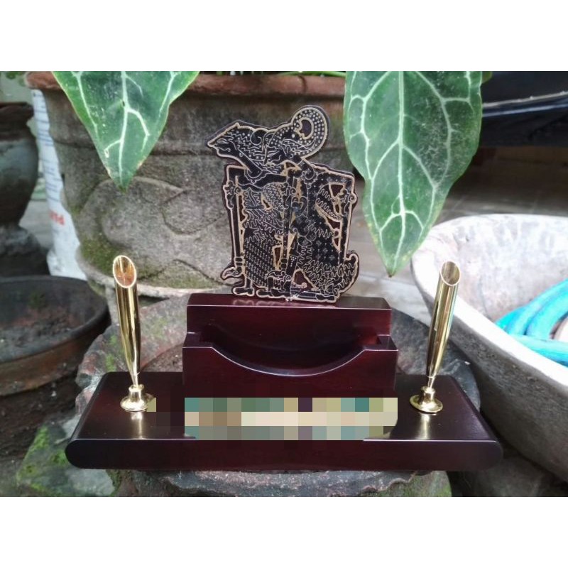 

Kartunama Penholder Double Wayang Perak