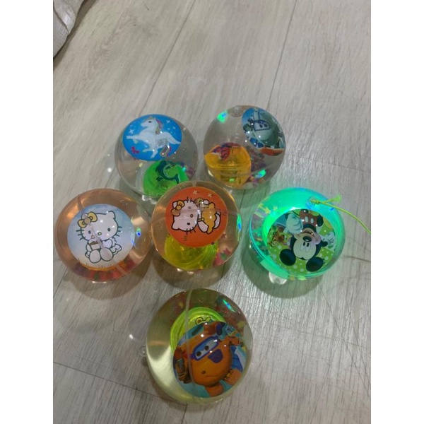 Mainan anak Flash Elastic ball LED yoyo Rp12999/pcs