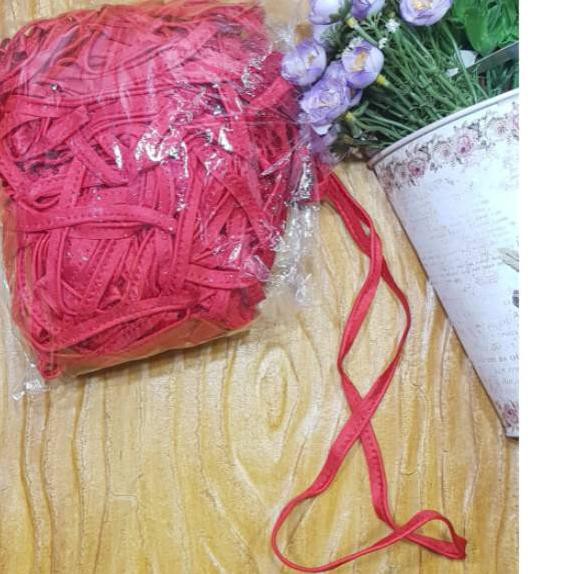 

Harga Grosir Bisban isi panjang 70 yard (warna A) ,,,,,