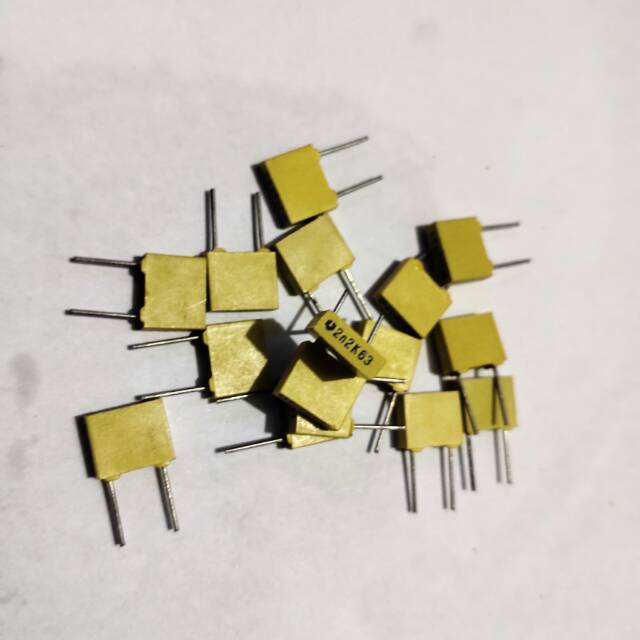 Kapasitor MKM 2n2 K 63