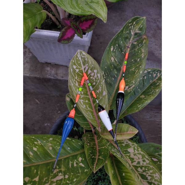 PELAMPUNG KUMBUL STARLITE BAHAN KAYU BALSA CAT ANTI GORES