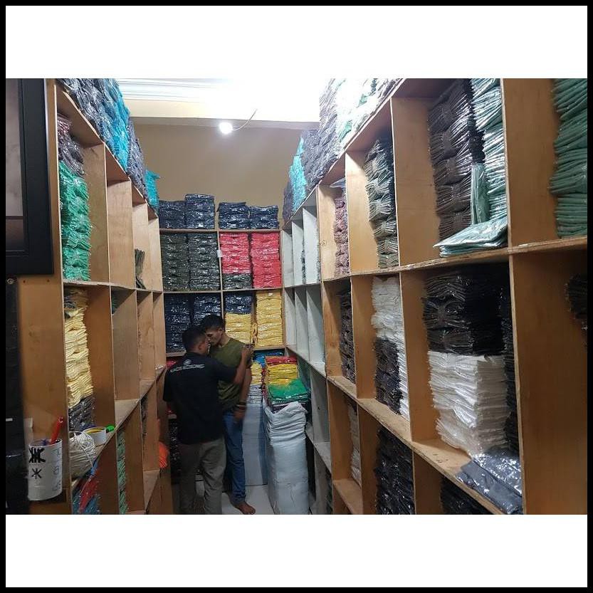  Kaos  Baju Polos  Lengan Pendek White Solid Cotton Combed S 