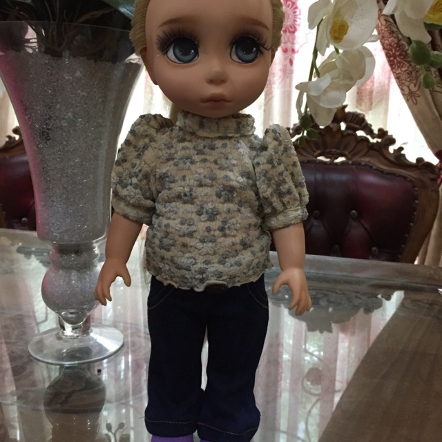 Baju boneka animator disney