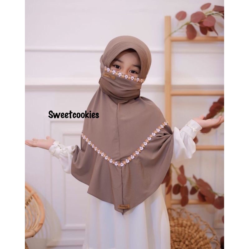 Jilbab Anak AQILA BUNGA (set masker)