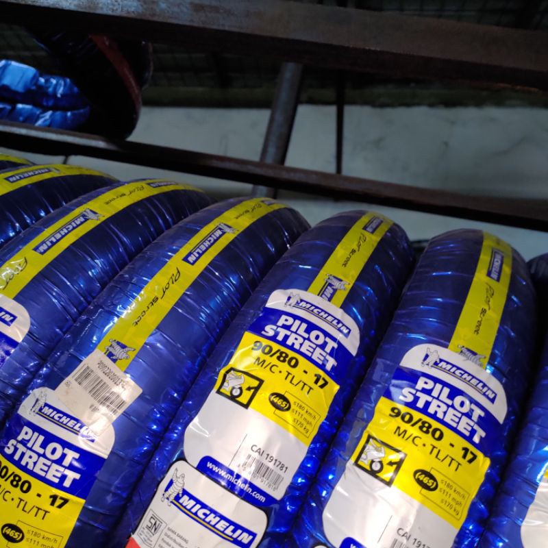 Ban Luar Michelin Ukuran 9080 Ring 17 Pilot Street