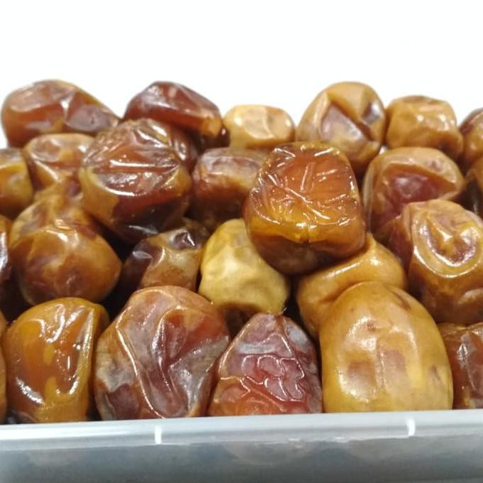 

Ready Stock Kurma Sukari Kurma Arab Kurma Kiloan