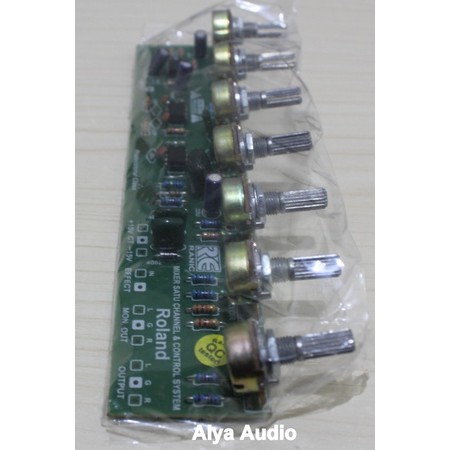 Penguat Mic / Mixer Roland 7 Potensio