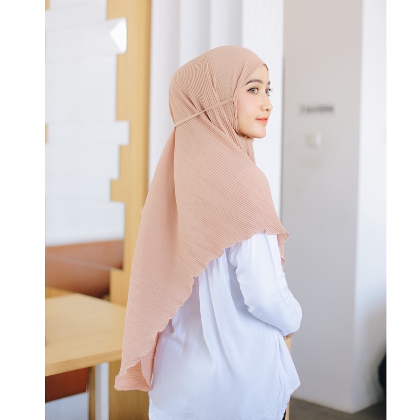 (AMD) HIJAB BERGO RAVENA MARYAM PENGUIN PLISKET JUMBO XL INSTAN CERUTI