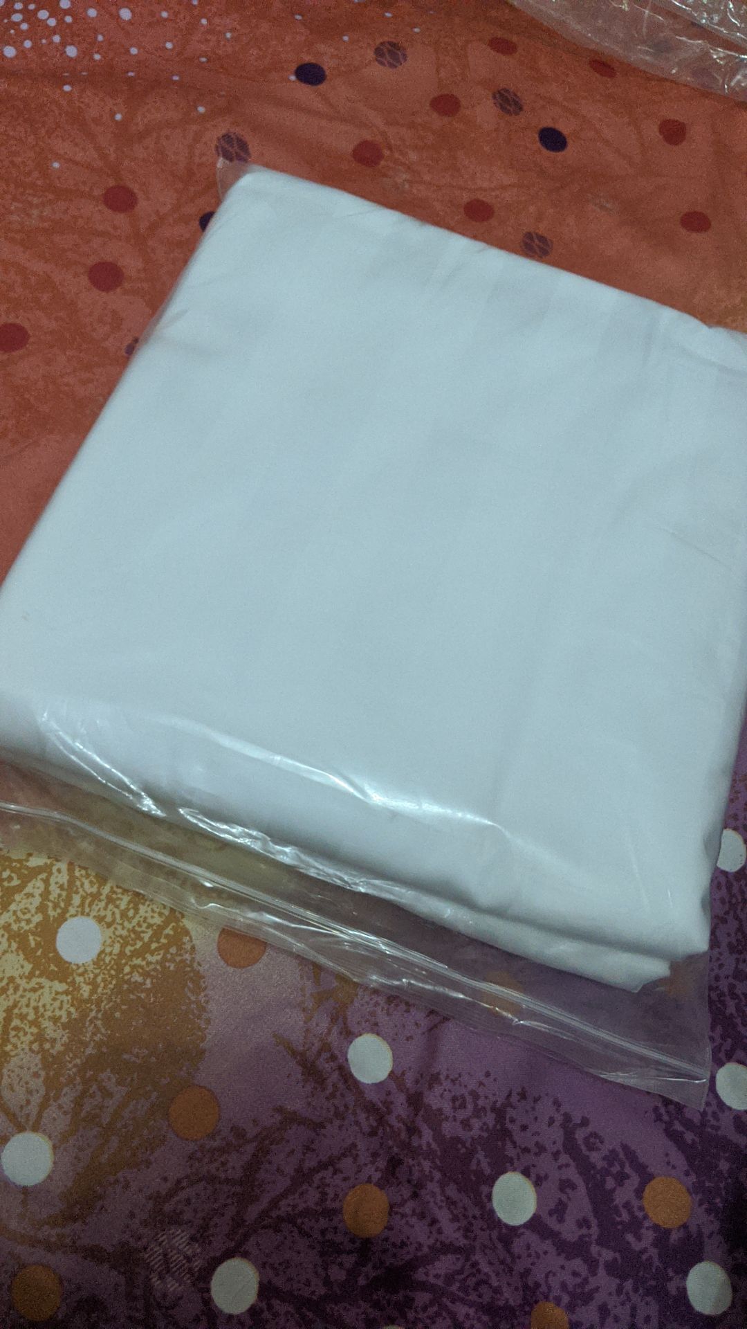 Duvet Cover / Quilt Cover / Sarung Selimut Size Single / Queen / King Size - Hotel Collection -