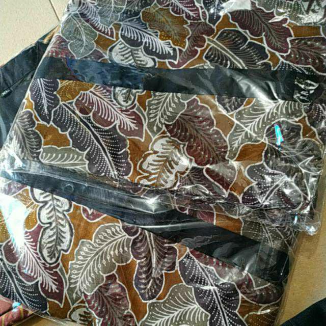 (1kg=4pcs) Kemeja Batik Lengan Panjang Batik Ori Batik Kulo Wirya Sogan  Batik Solo Seragam Batik