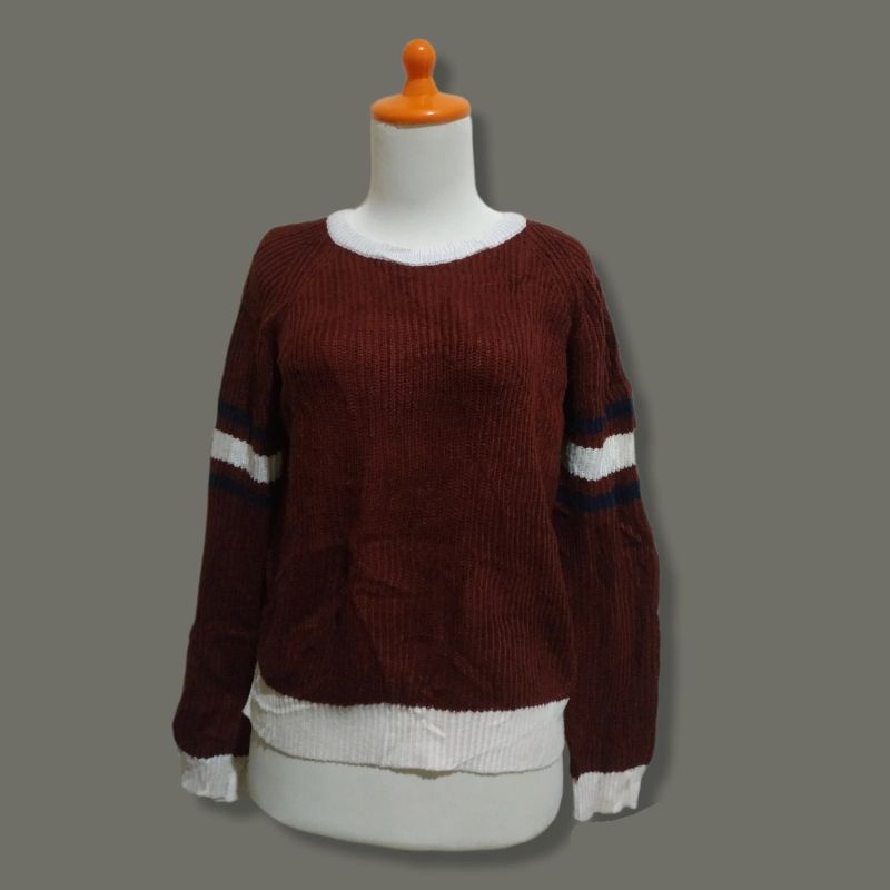 Sweatshirt Rajut Lidi Knitwear Premium Maroon Merah Putih