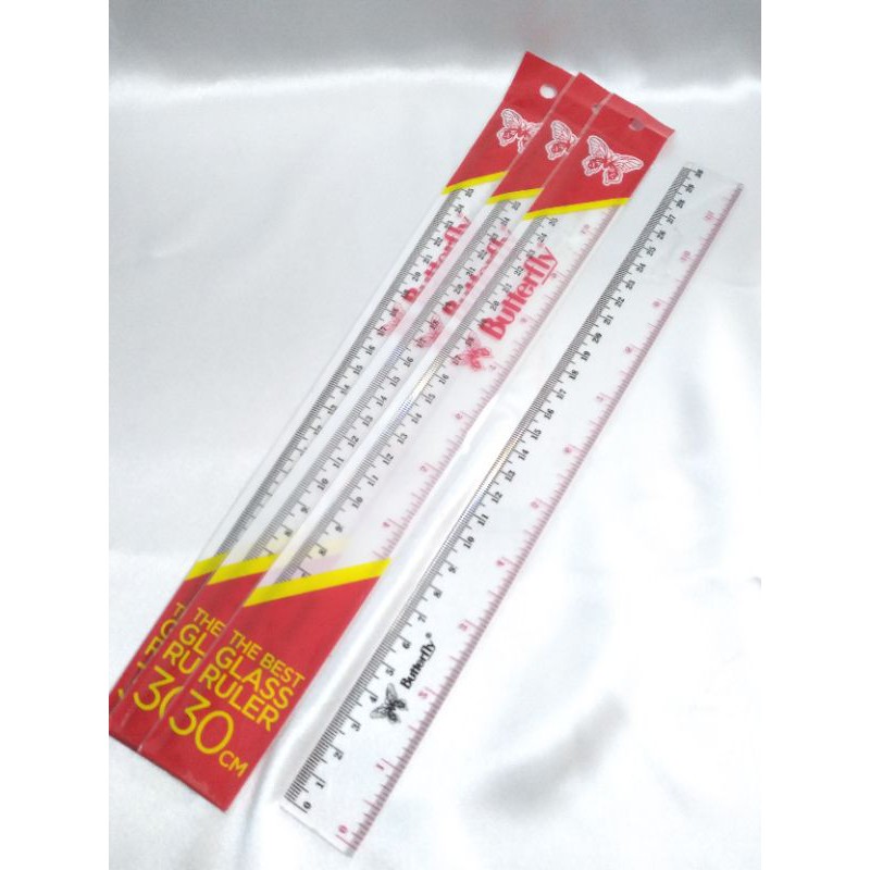

PENGGARIS PLASTIK 30CM / MISTAR / MERK BUTTERFLY