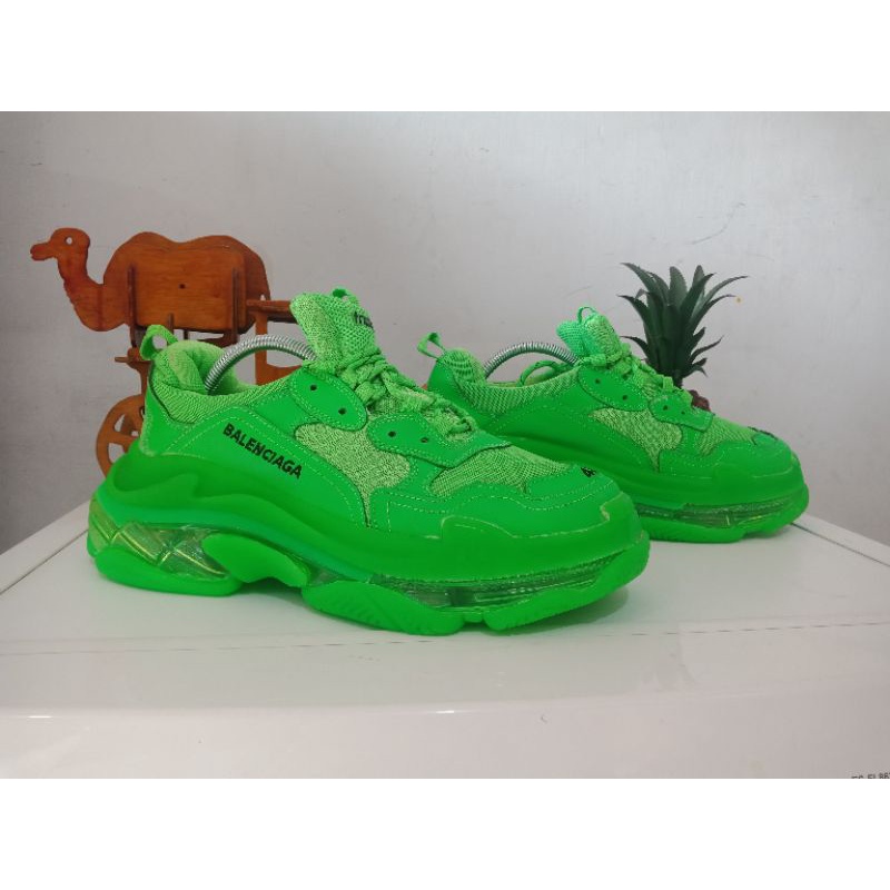 Balenciaga triple s size 43(second)