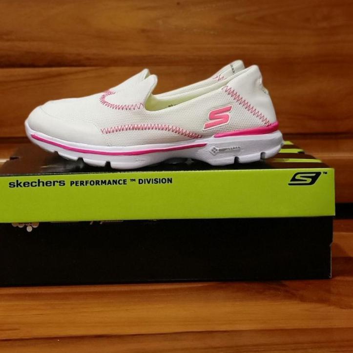 kodez6Z0l--Sepatu skechers wanita#sepatu slip on wanita.sepatu tanpa tali wanita#sepatu wanita