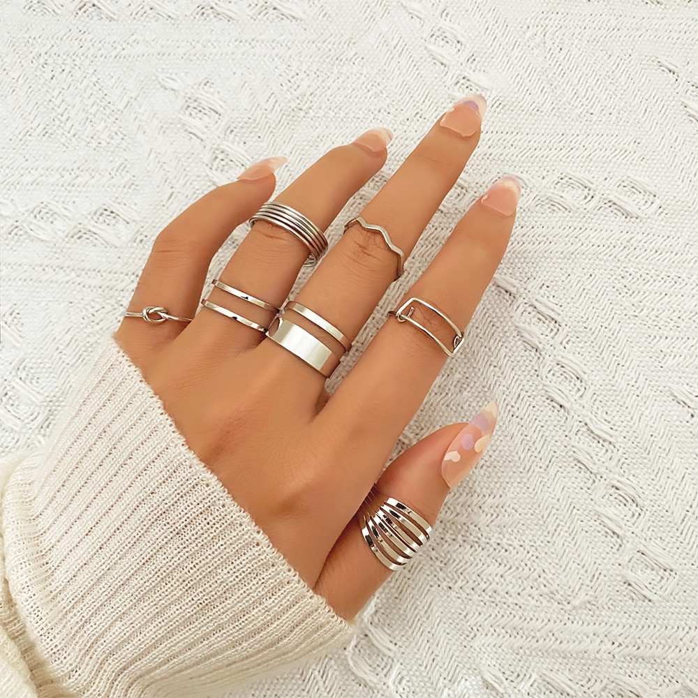 7pcs / Set Cincin Rantai Warna Emas / Silver Gaya Punk Hip Hop Untuk Wanita