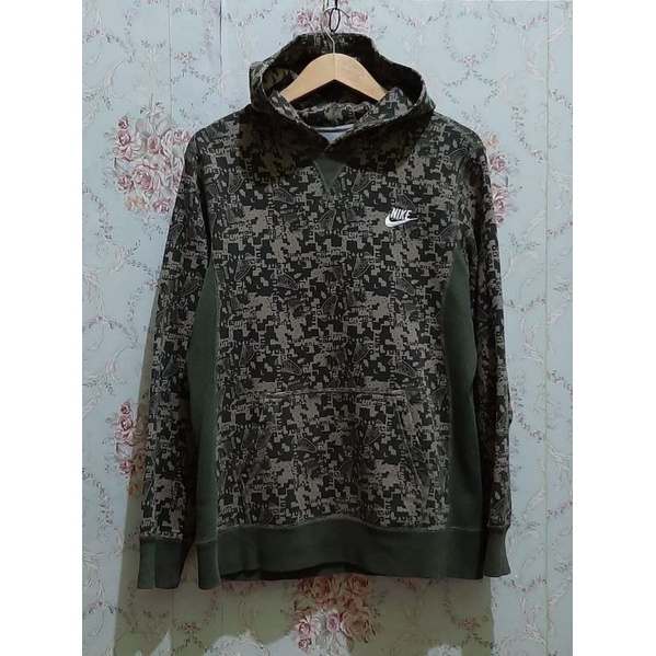 pesanaan.   kaka.  joker jordan