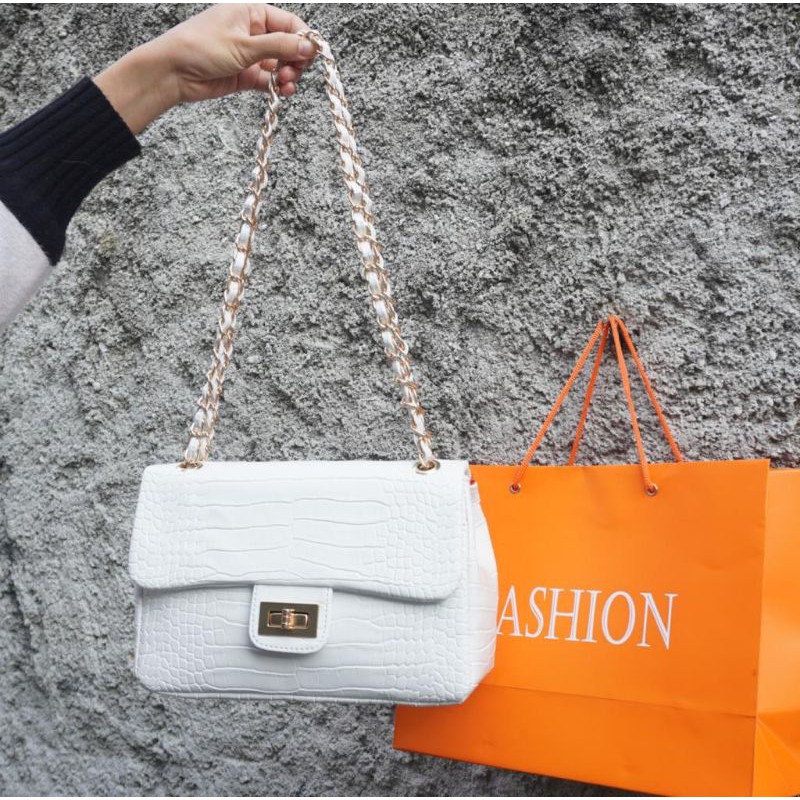 

Fashion slempang free paperbag