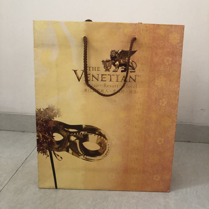 

(TERLARIS) Paper bag The Venetian Macao Resort Hotel original/paperbag/tas kertas