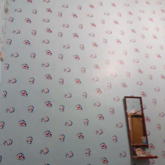 Wallpaper Dinding Doraemon Kecil