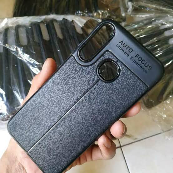 SOFT CASE AUTO FOKUS KULIT JERUK REALME C12