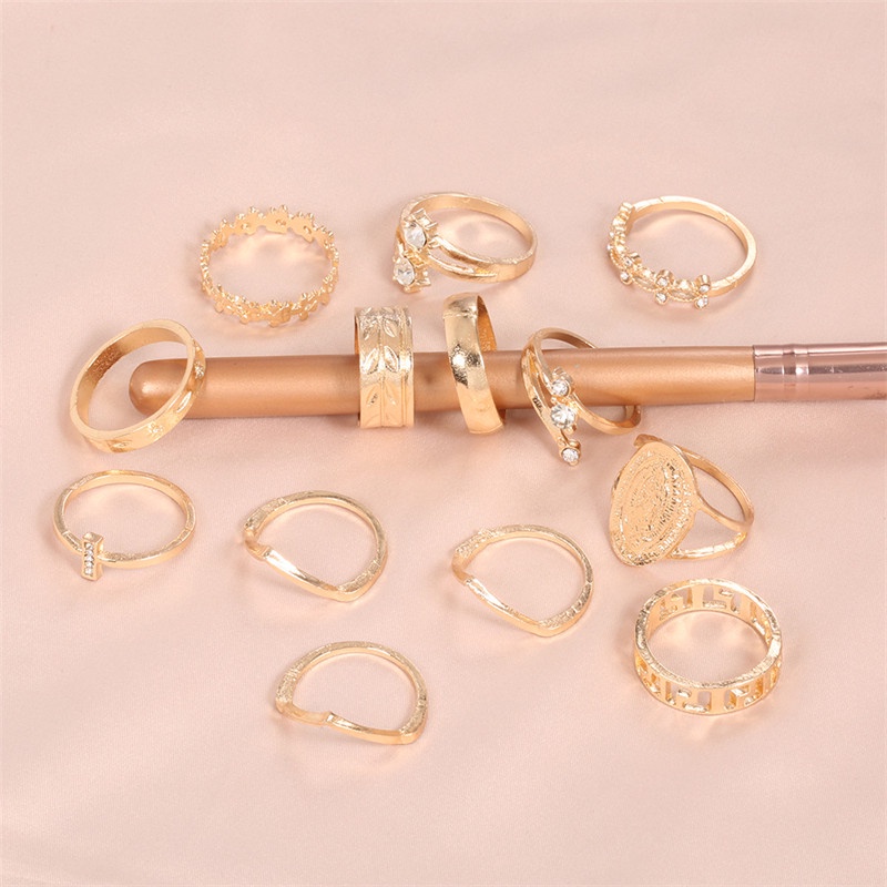 13pcs / Set Cincin Knuckle Bahan Alloy Hias Berlian Warna Emas Untuk Wanita