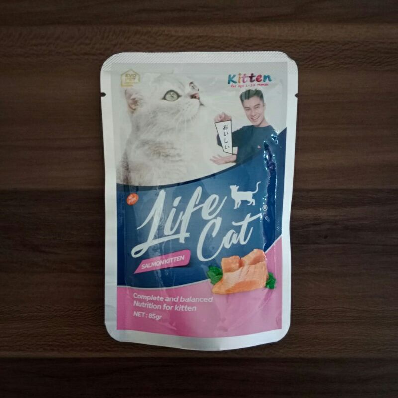 LIFE CAT POUCH lifecat Wet Food Makanan Basah Kucing 85gr