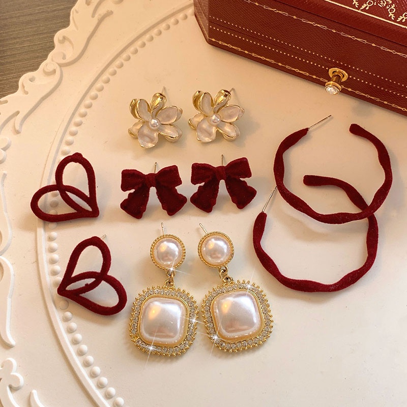 Anting Stud Mutiara Warna Merah Gaya Vintage Korea Klasik Untuk Wanita