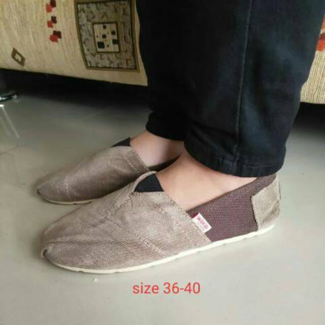 Slip on / Sepatu balet 36-40 Model Orang Jepang