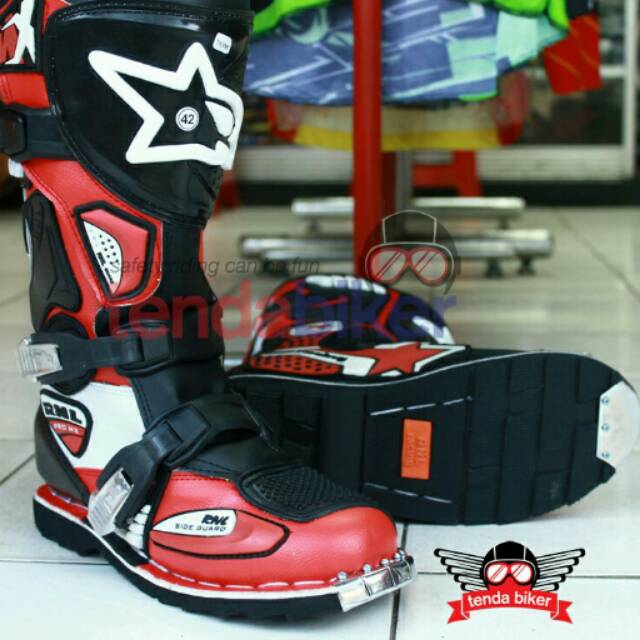 Sepatu Cross RNL Merah