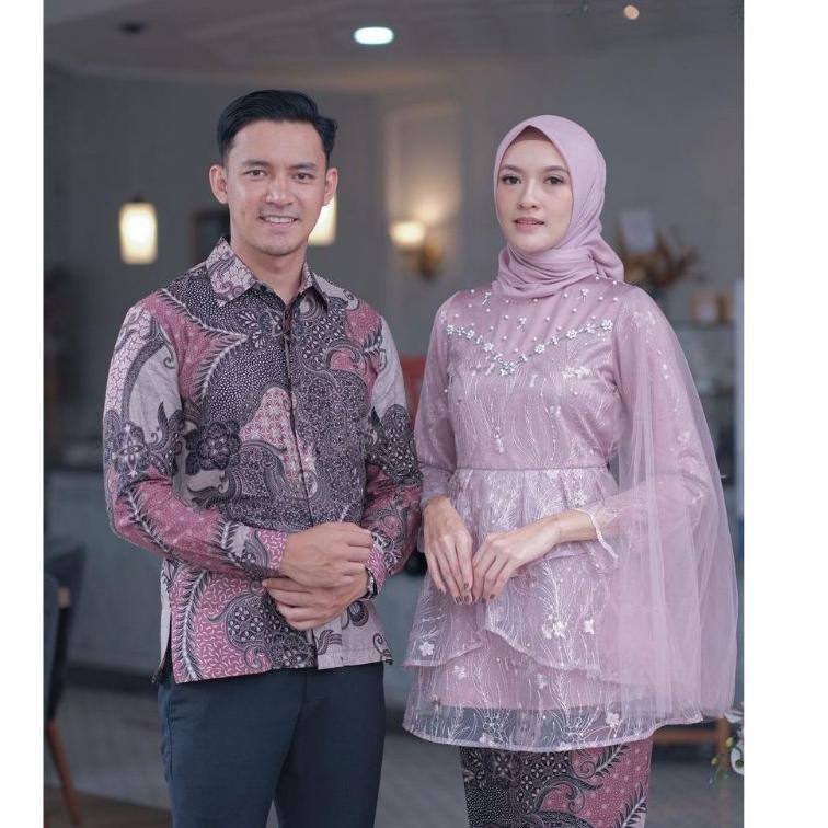 Harga Murah.. Batik Couple Kebaya Modern Kebaya Tunangan Lamaran Baju Wisuda Baju Couple Kebaya wisu