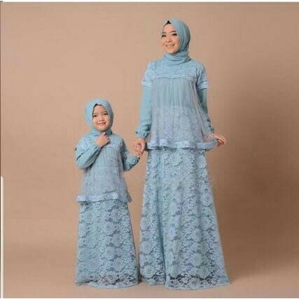 Set-Family-Muslim-Busana- Baju Muslim Couple Ibu Dan Anak Perempuan Biru Muda -Busana-Muslim-Family-