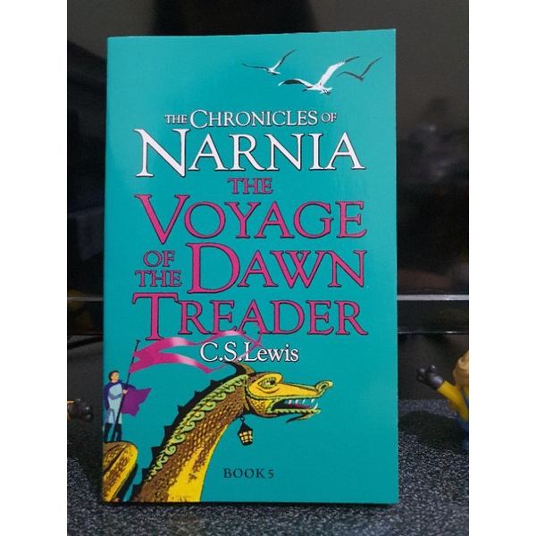 Narnia the voyage of the dawn treader CS Lewis novel bahasa inggris