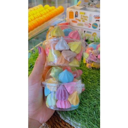 

Promo Serba 19k Meringue/mini Macaron/Stik keju/Rainbow cake