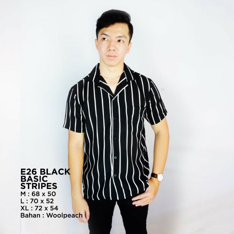 Kemeja pria garis lengan pendek hitam / kemeja pria garis / kemeja garis terbaru