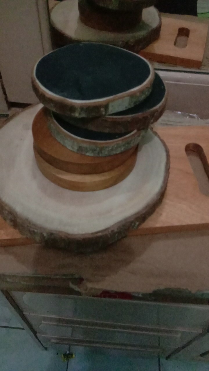 Wood Slice Tree Slice 19-20 Cm Dekorasi Pernikahan Rustic Talenan Tray