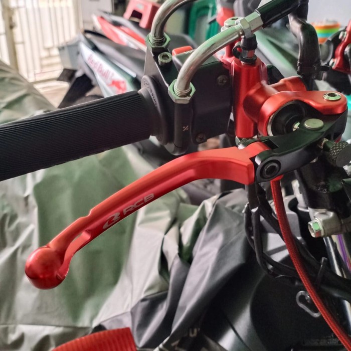 {duniastore} Master rem RCB S1 merah kanan Second / seken / bekas Diskon