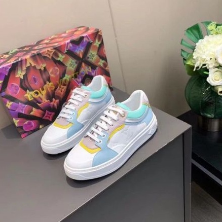 SEPATU SNEAKER WANITA SEPATU BERTALI LEATHER/ SEPATU CEWEK TERLARIS/OLLIE PELANGI