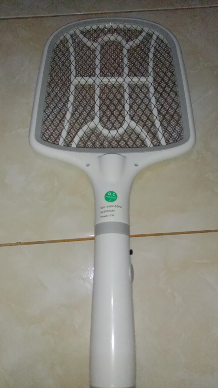 Raket Nyamuk Krisbow + Senter