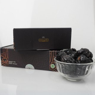 

Kurma Ajwa 1 Kg Asli / Kurma Nabi Super Premium Original Asli Madinah