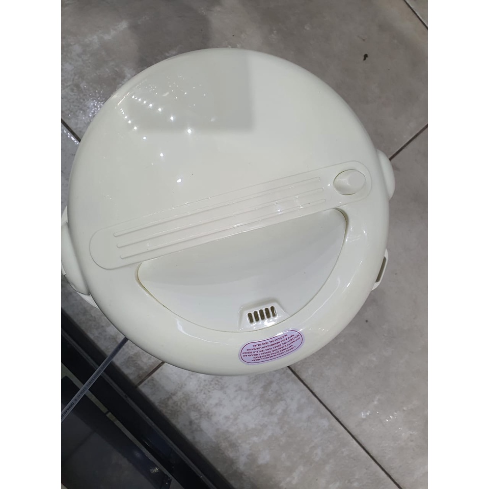 Rice Cooker Miyako MCM 528 Hitam Magic Com [1,8 Ltr]