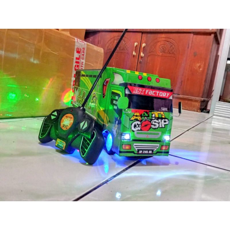 miniatur truk oleng miniatur truk oleng remote kontrol