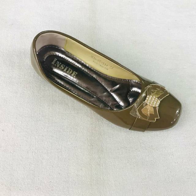 Sepatu flat inside 1534