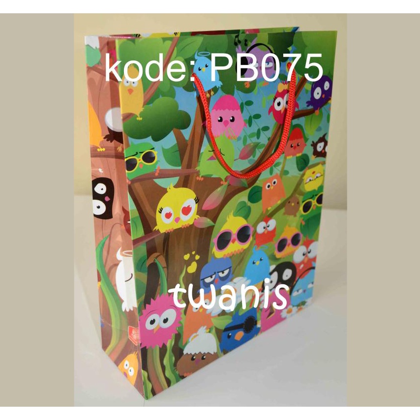 

ECERAN TAS KADO PAPER BAG TAS KERTAS GOODIE BAG SANWA SANSAN WAWA KODE PB075 KHUSUS JOGJA KIRIM OJOL