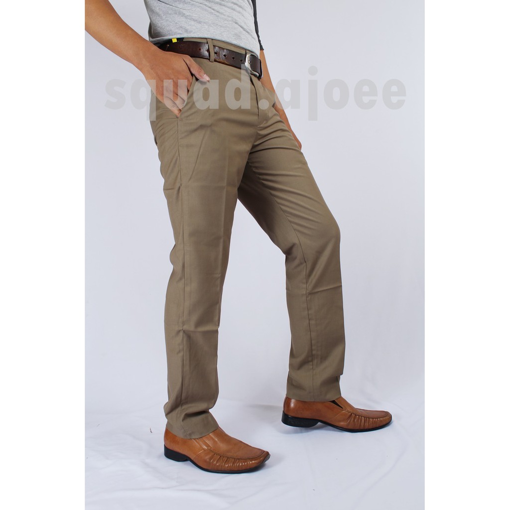 celana bahan kantor formal pria warna mocca