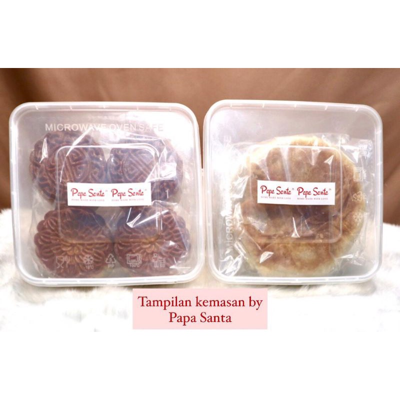 

PAPA SANTA MOON CAKE KACANG HIJAU & KACANG ITEM (WIJEN) - MANNA.BLESS