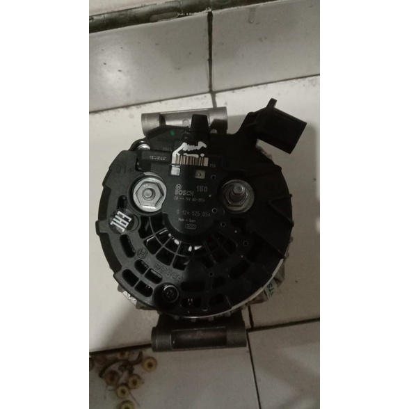 ALTERNATOR MERCEDES BENZ ORIGINAL BOSCH W204 W212 W211