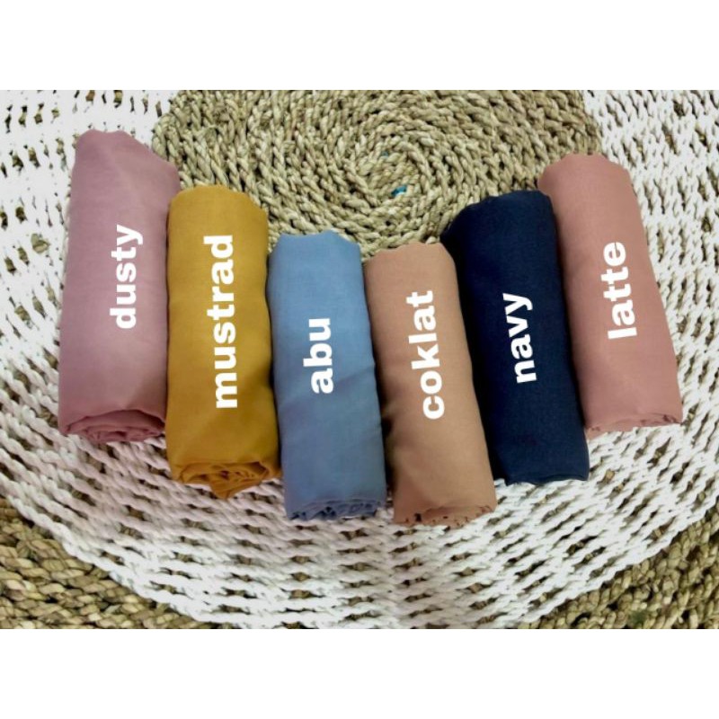 Terlaris!!! jilbab segiempat pollycatton bahan super nyaman hijab simple terbaru