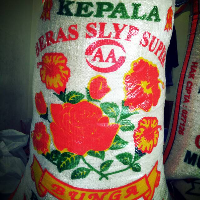 BERAS KEPALA SUPER CAP BUNGA 10 KG